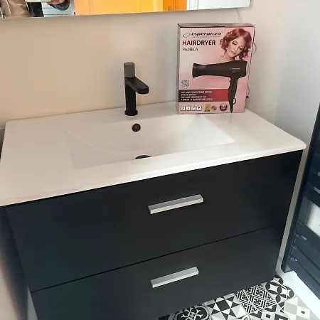 Apartment Des Capucins